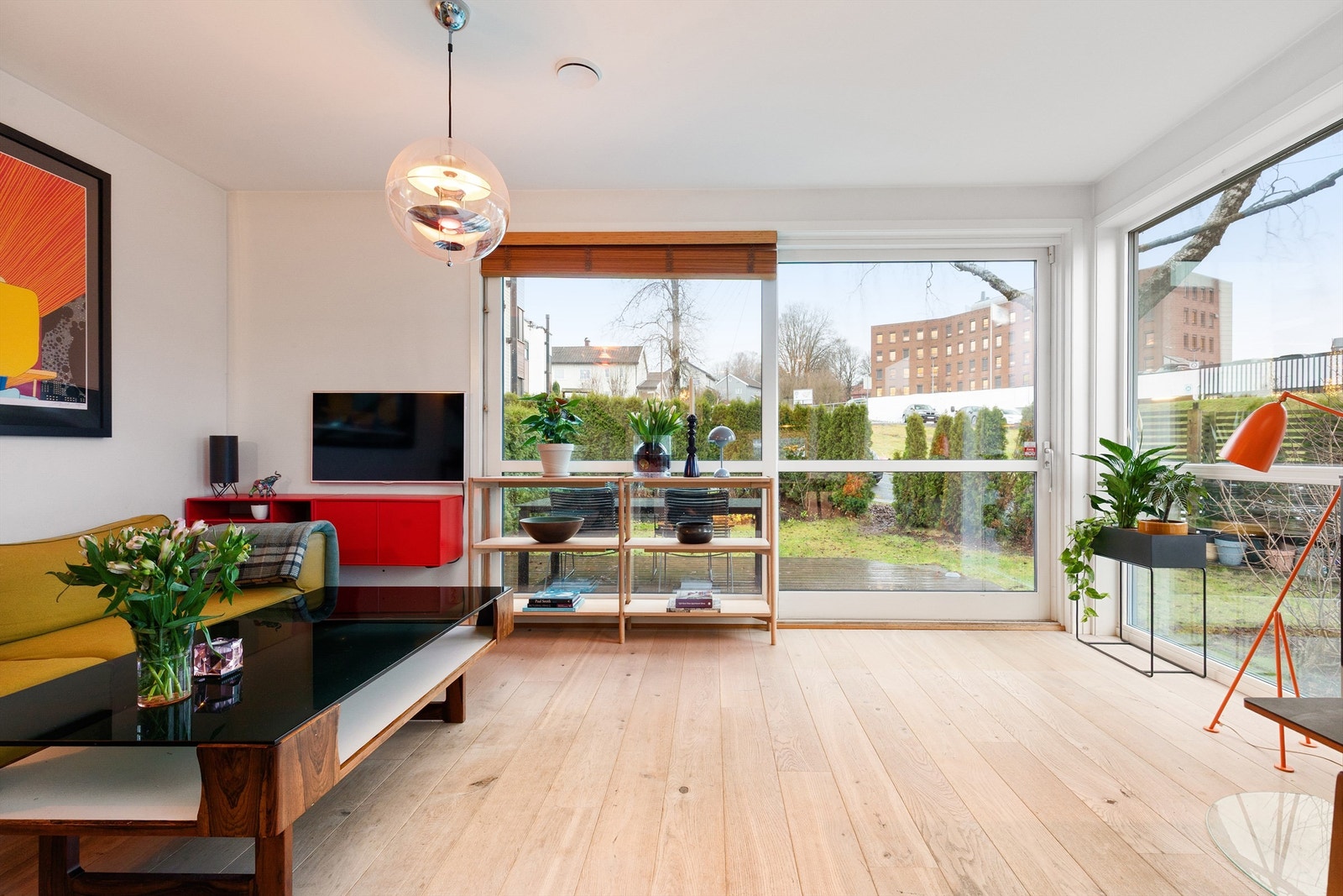 Før innflytting påkostet eier gulvbord av heltre i 1. etasje. Foto: Hanne Bruland Galleribilde