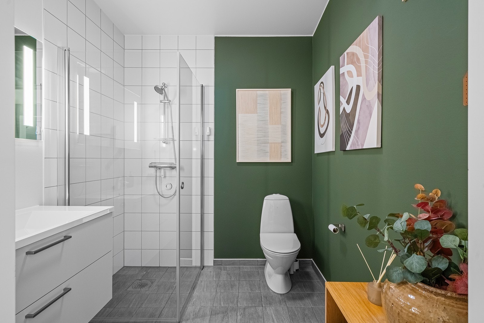 Badet har gulvvarme for den beste start på dagen. Galleribilde