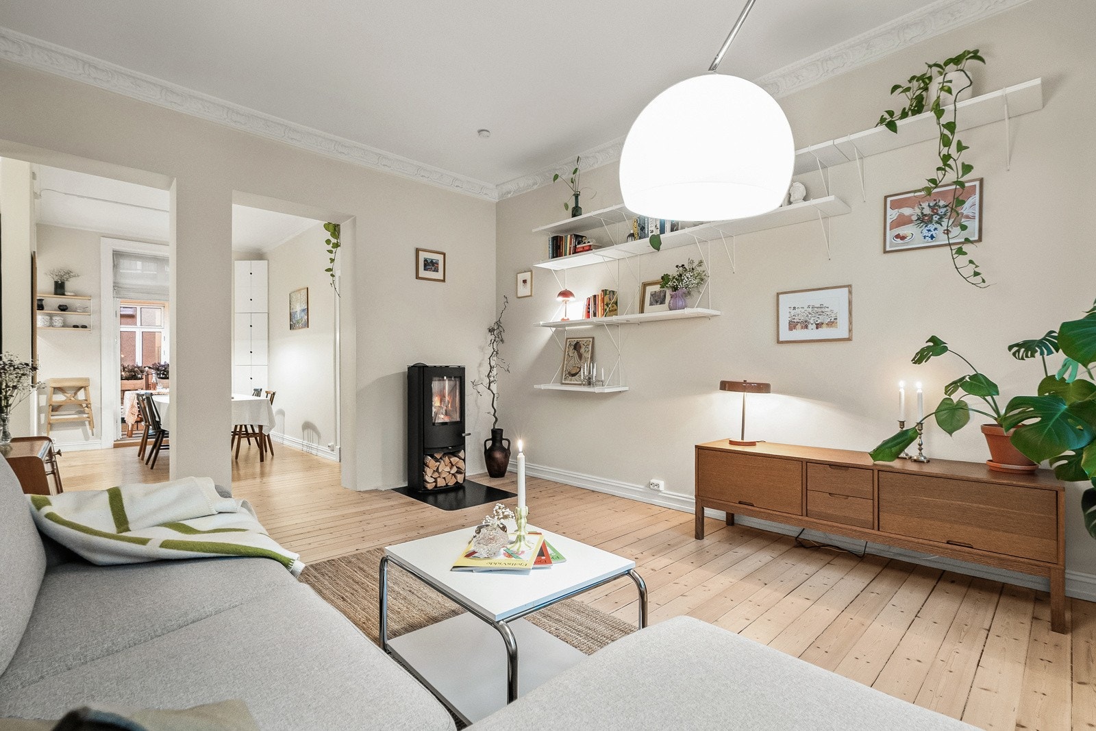 PrivatMegleren Aksept v/Daniel Duckett har gleden av å presentere Sørligata 40C! Galleribilde