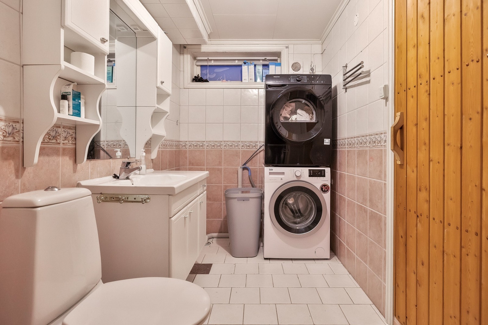 Bad/vaskerom. Galleribilde