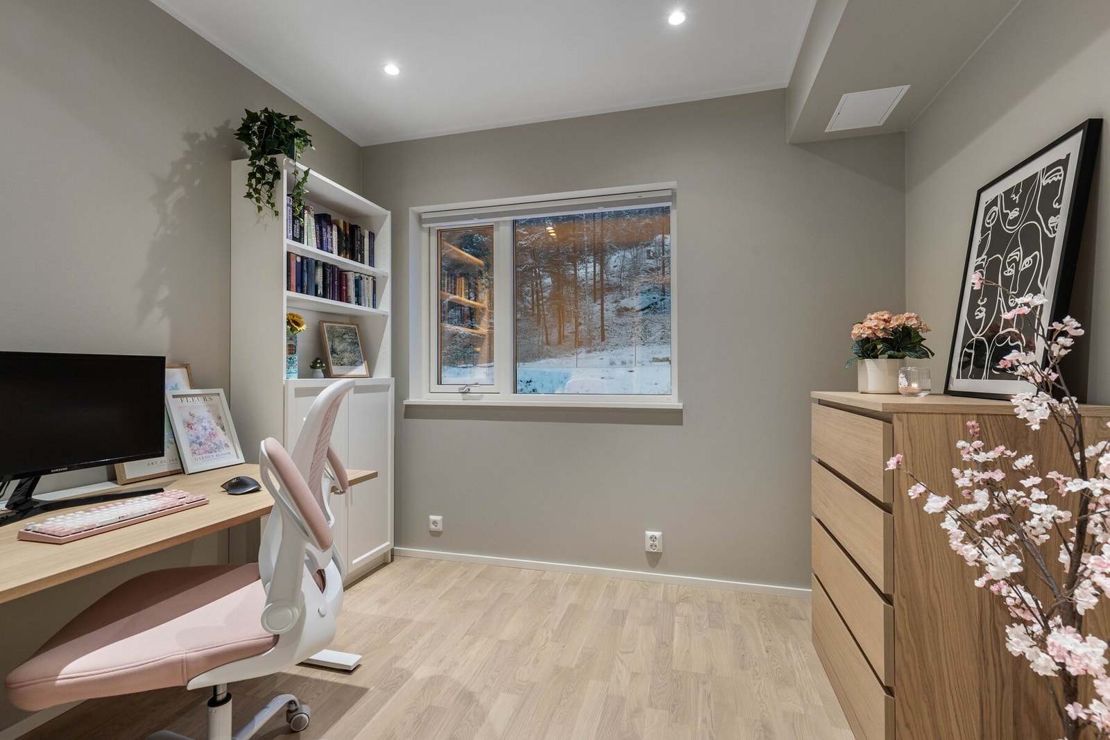 Leilighetens andre soverom. Galleribilde