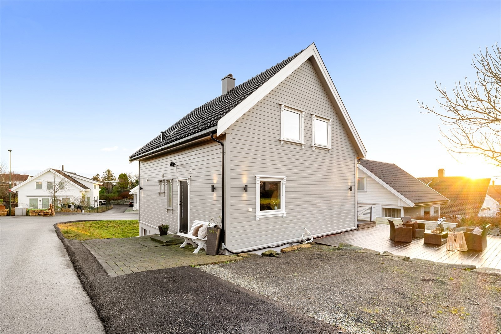 Parkering på egen grunn. Galleribilde