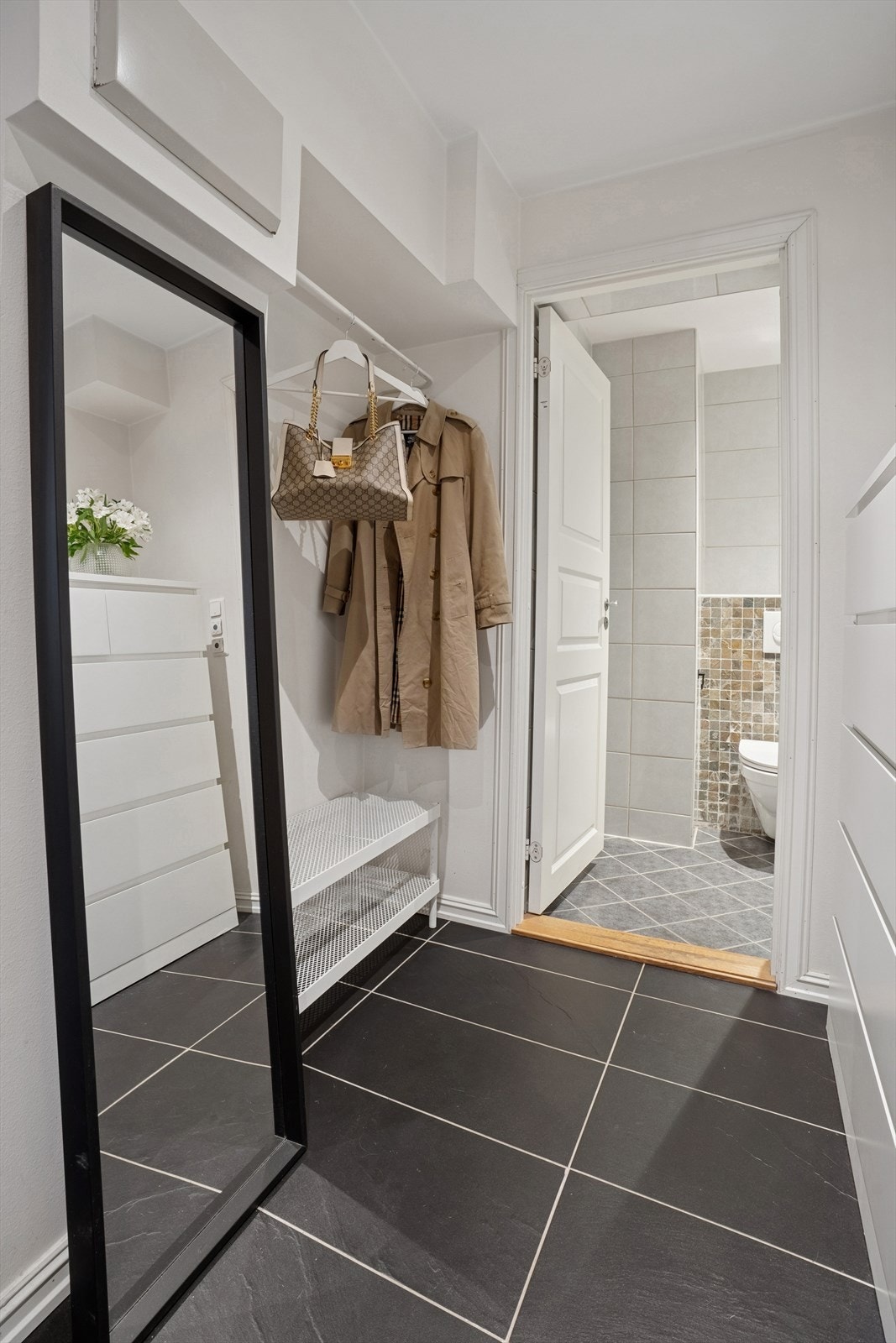 Her finner vi også behaglig gulvvarme. Galleribilde