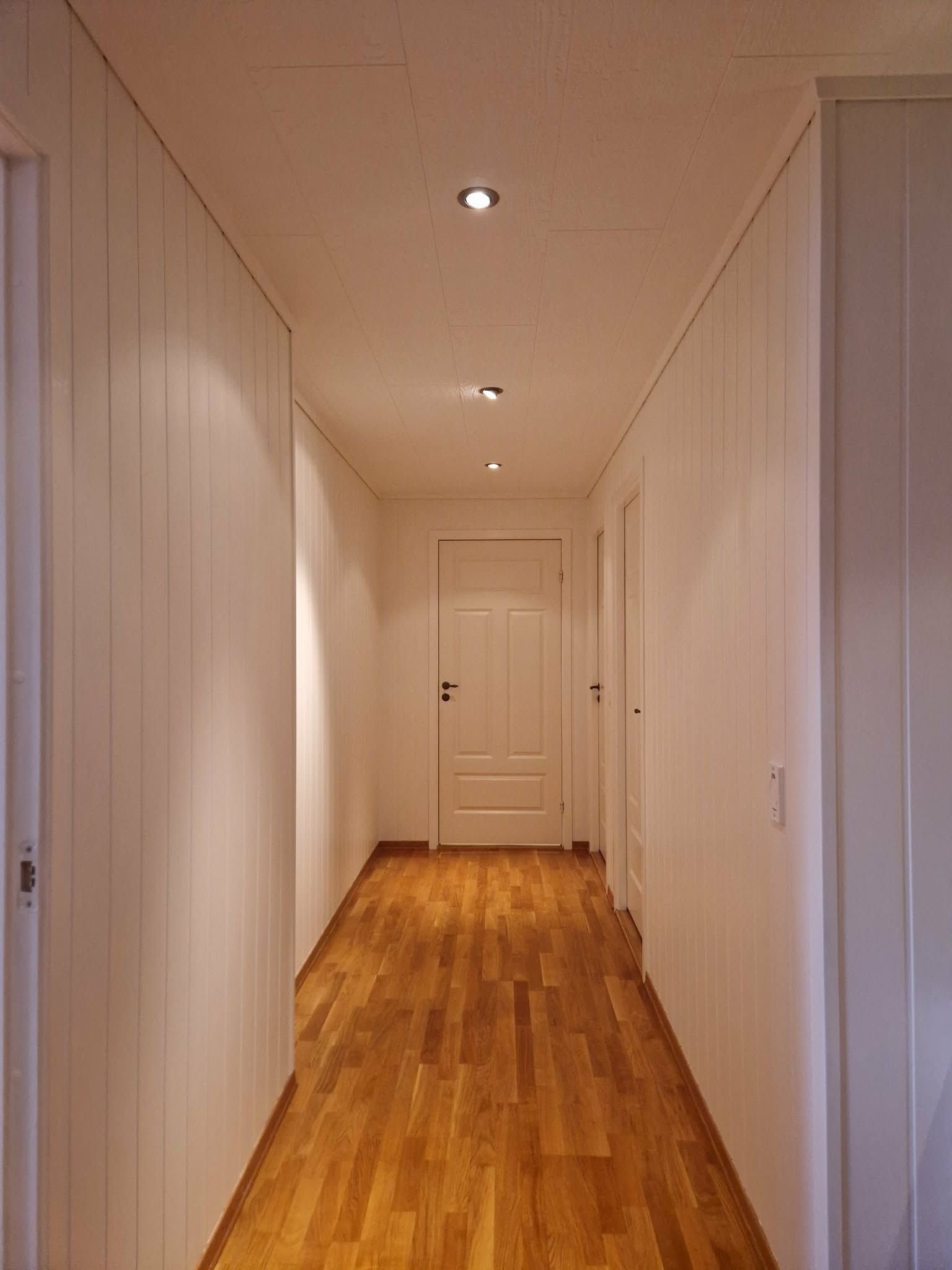 Entré. Galleribilde