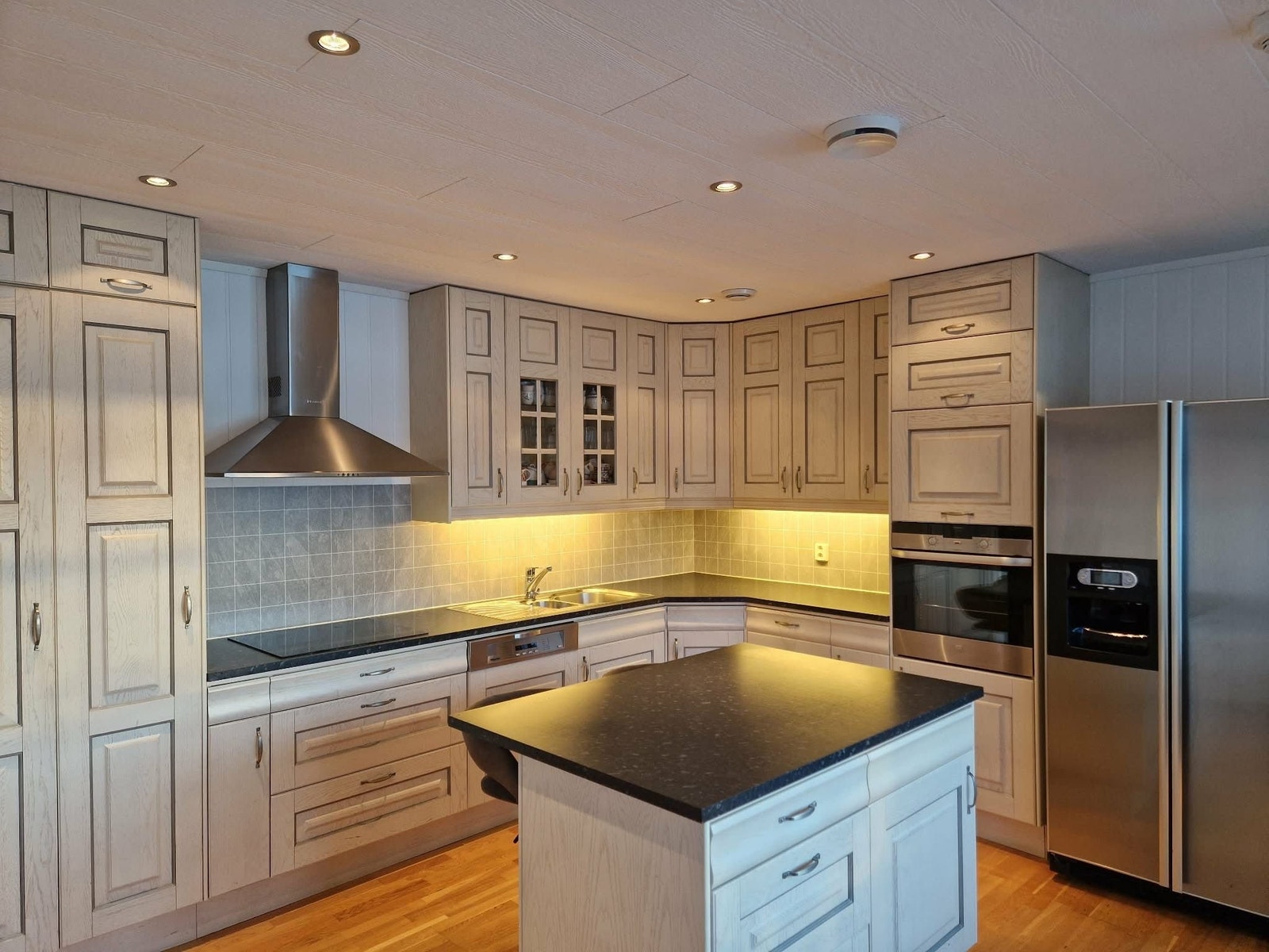 Kjøkken. Galleribilde