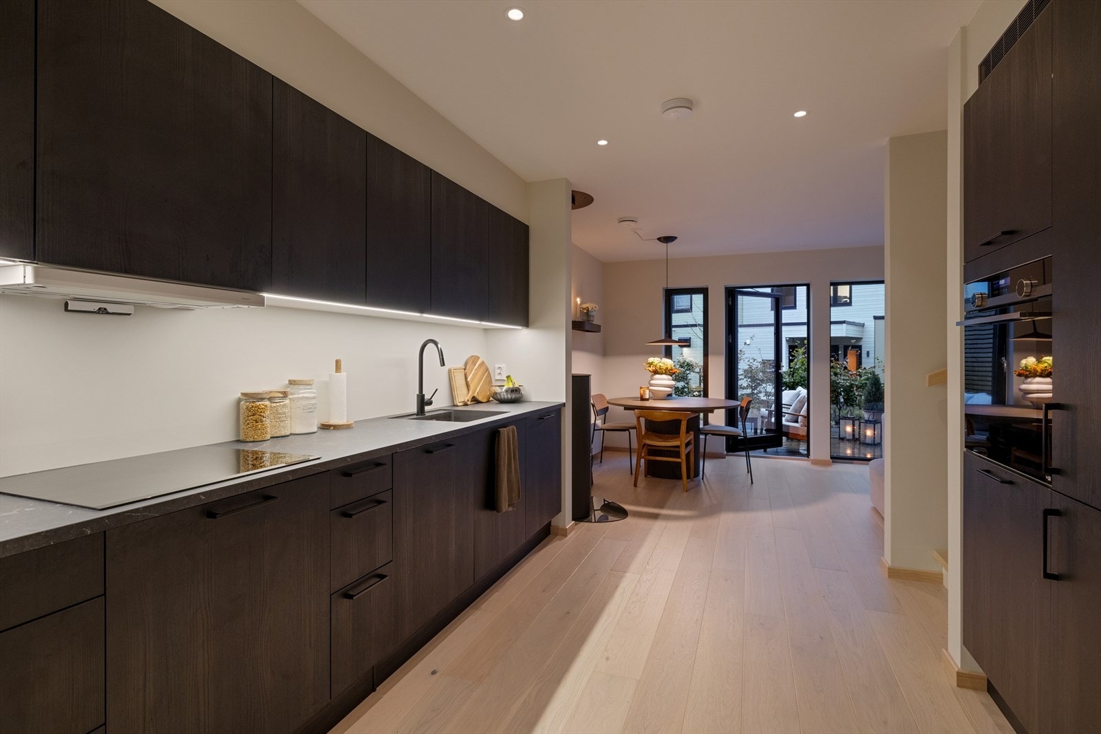 Eiendomsmegler Ole-Kristian Sverre har gleden av å presentere Dagny Fridrichsens vei 44! Galleribilde