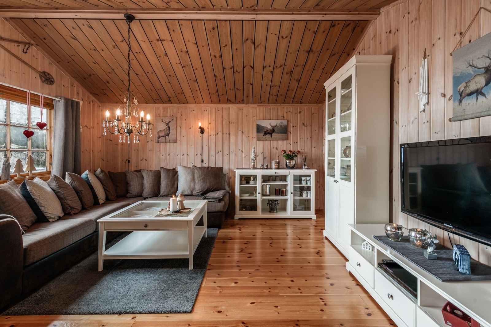 Her er det plass for en romslig salong. Galleribilde