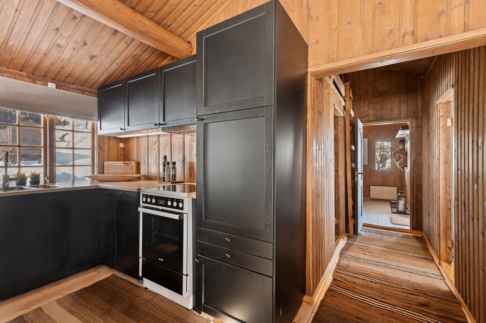 Kjøkken med innredning fra 2020 Galleribilde