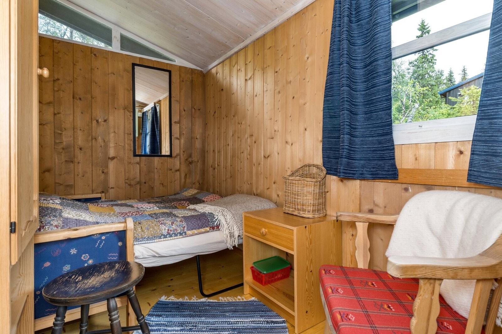 Soverom nr. 2 med sovesofa. Galleribilde