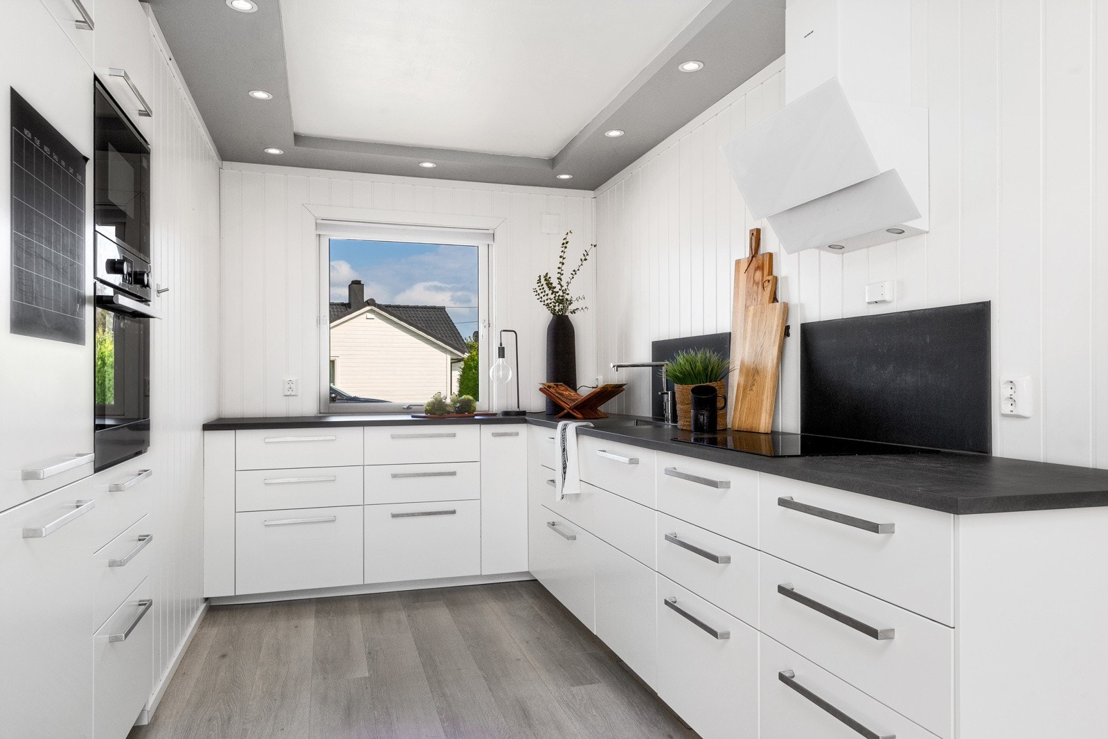 Nyere kjøkken fra 2018 Galleribilde