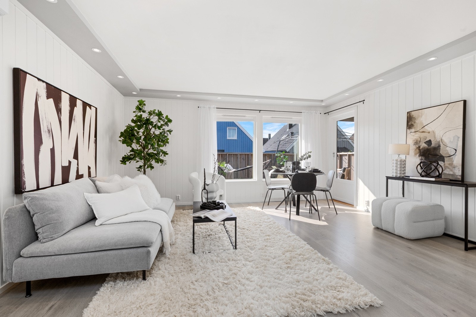 Lys fin stue Galleribilde