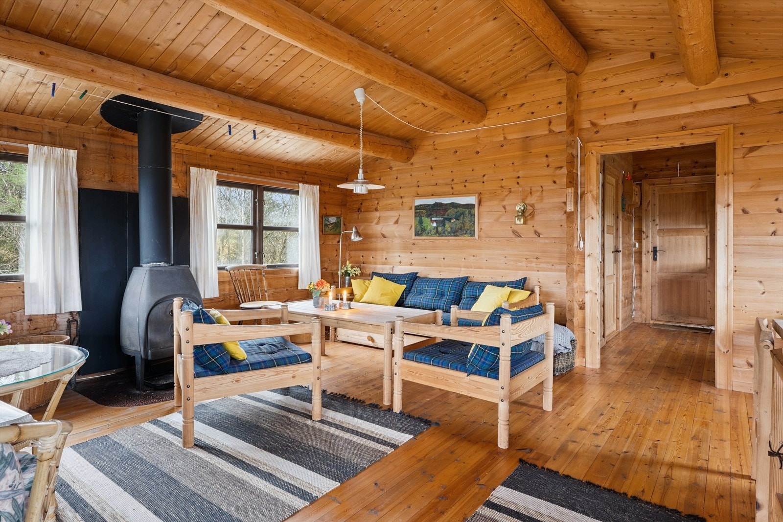 Oppvarming med vedovn. Galleribilde