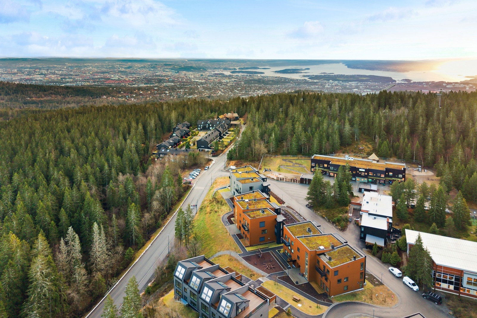 Her har man marka som nærmeste nabo. Galleribilde