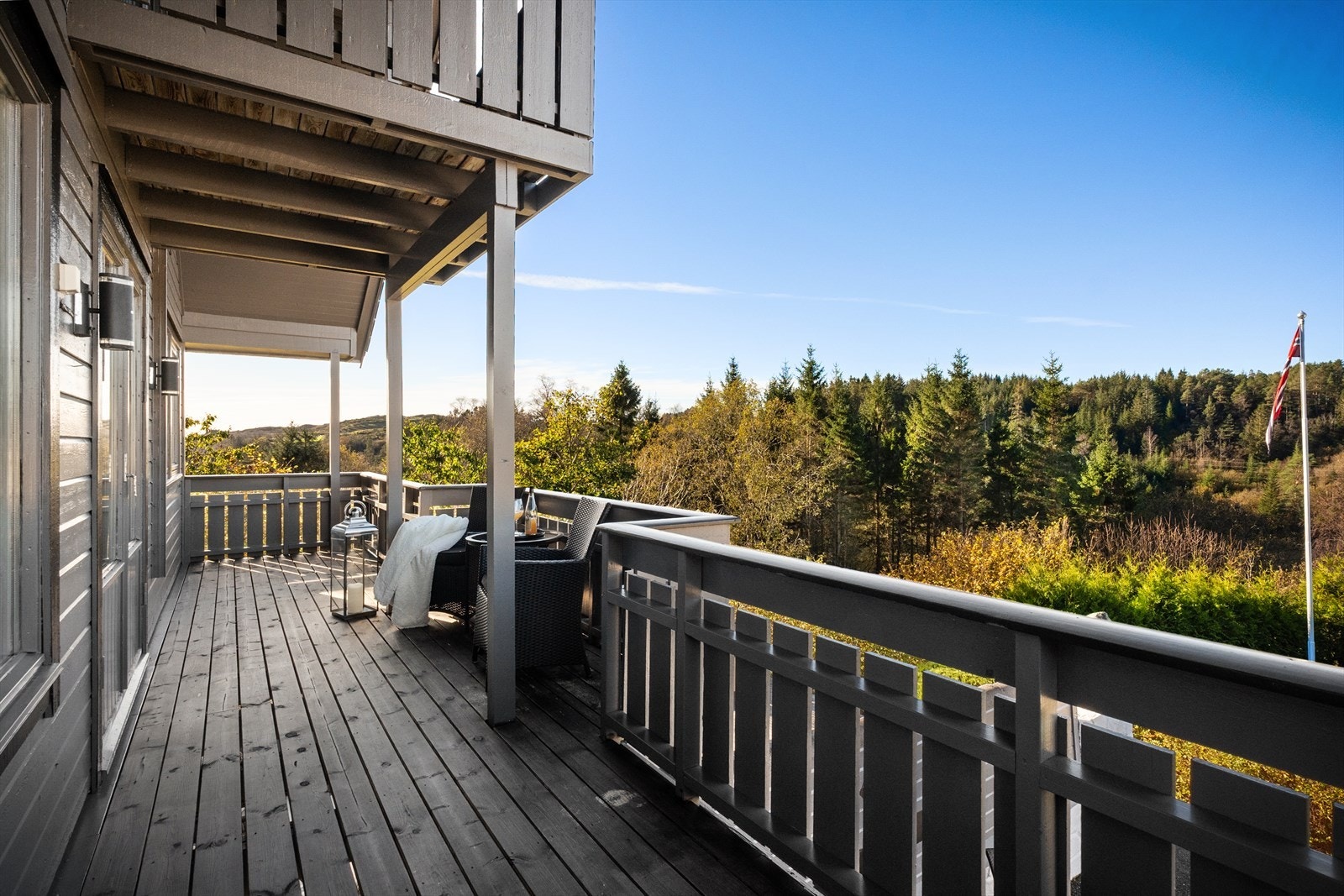 Terrasse utifra stuen Galleribilde