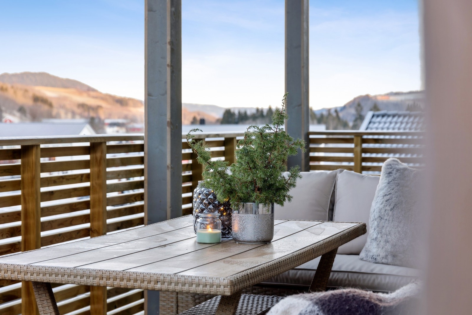 Velkommen til en hyggelig EIE Eiendomsmegling. Galleribilde