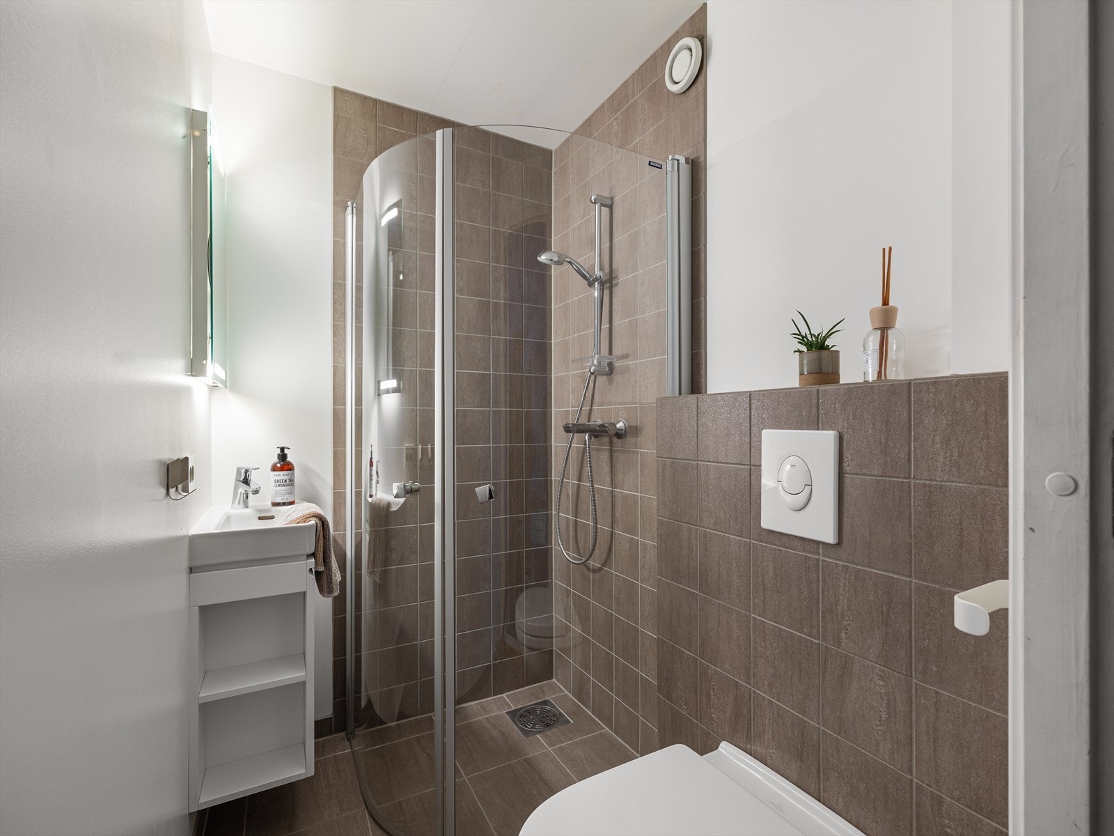 Bad i 2. etasje, også fra 2015 Galleribilde