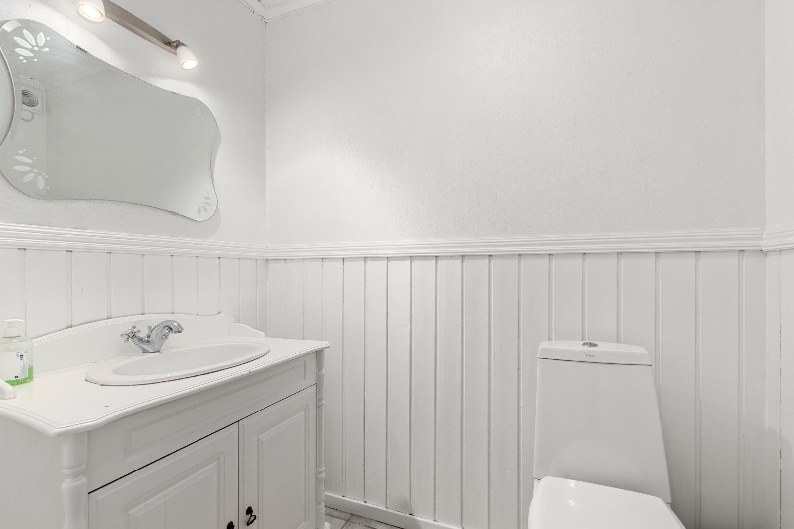 Toalett Galleribilde