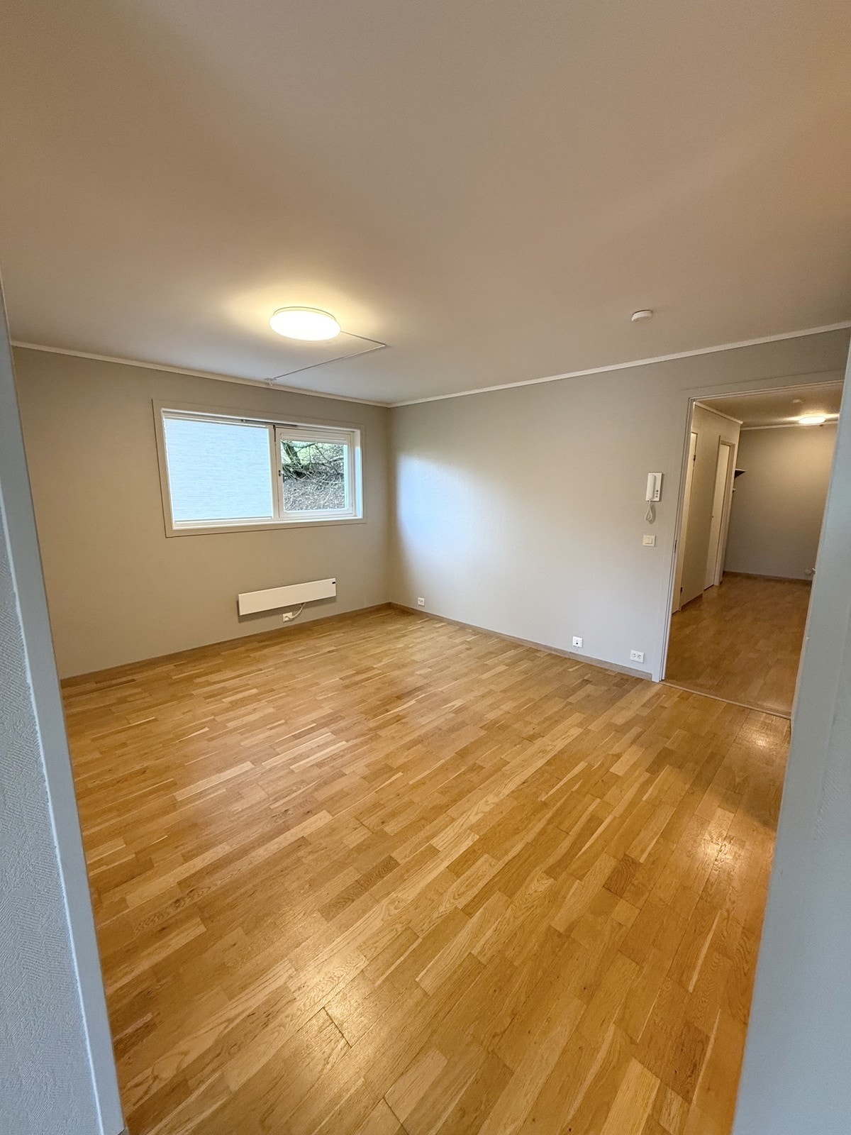 Spisestue/stue 2 Galleribilde