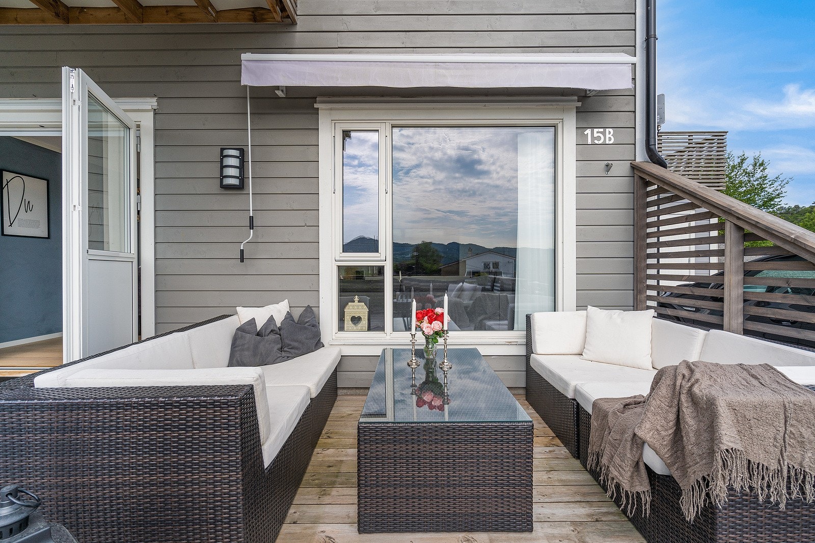 Terrasse. Galleribilde