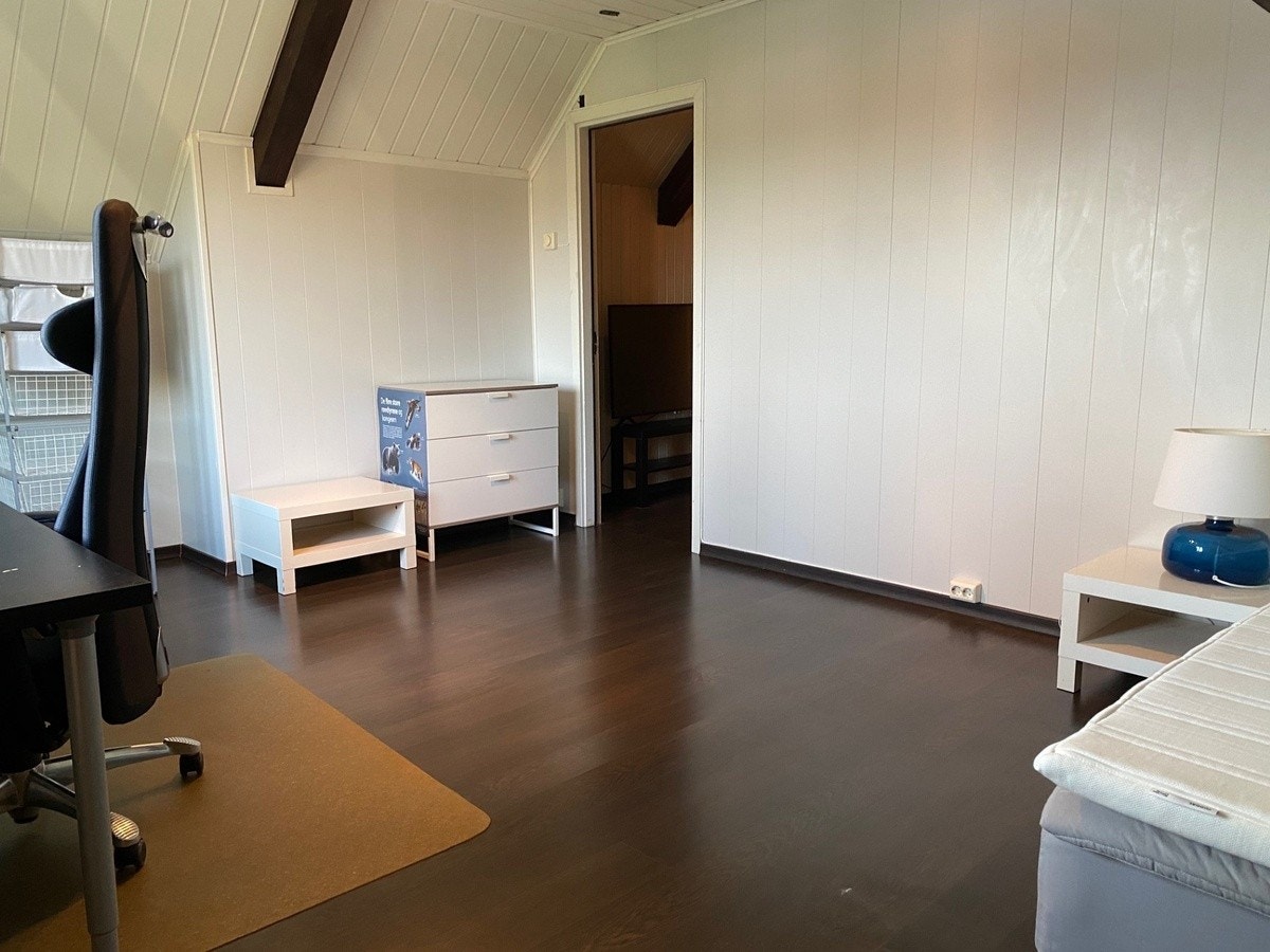 Hybel sør 5 Galleribilde