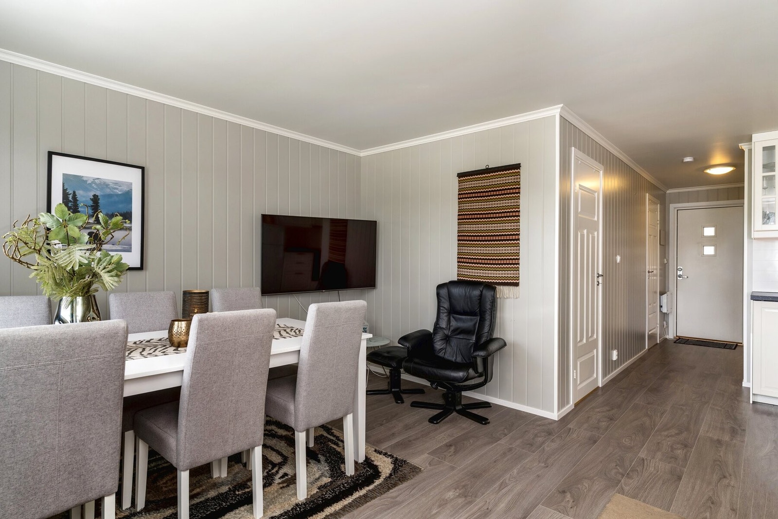 Hyggelig spisegruppe hvor familie og venner kan samles! Galleribilde