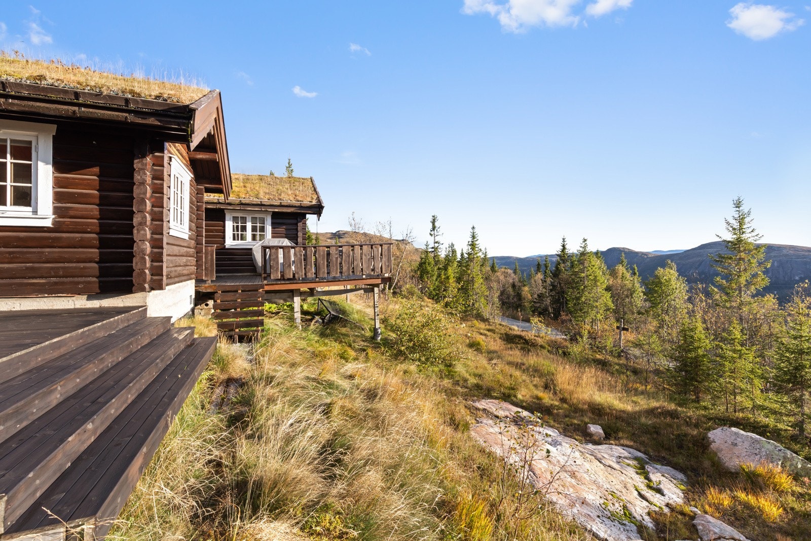 På denne flotte høyfjellstomten kan du finne ditt nye fristed. Galleribilde