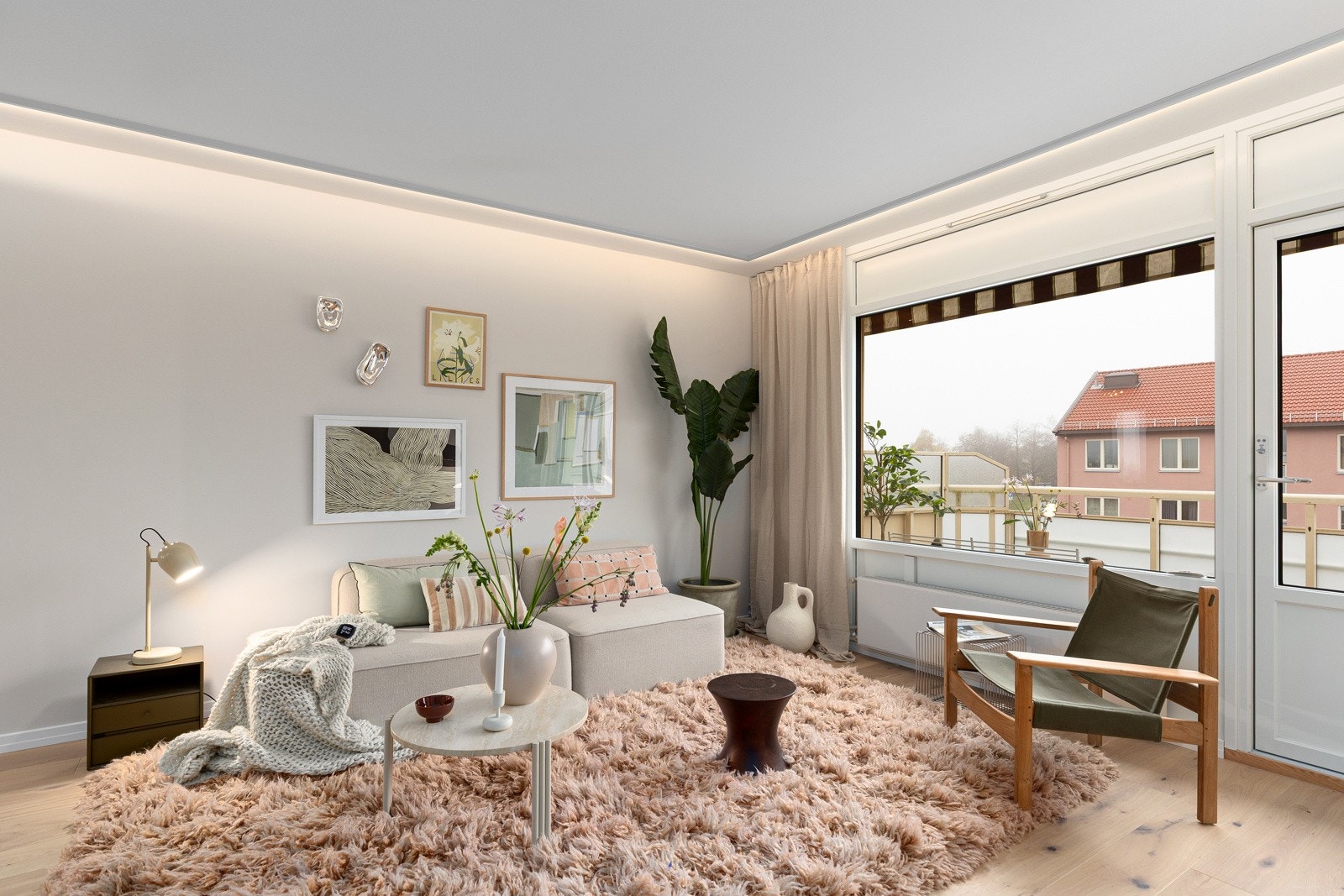 En nyoppusset og flott 3-roms topp-/endeleilighet med solrik vestvendt balkong. Galleribilde