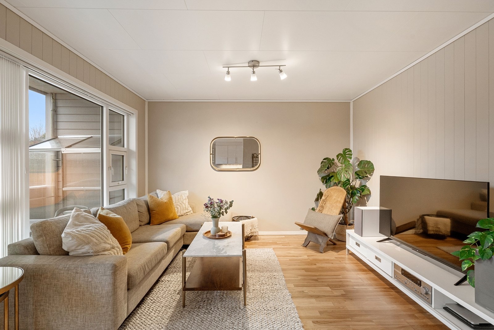 Parkett på gulv Galleribilde