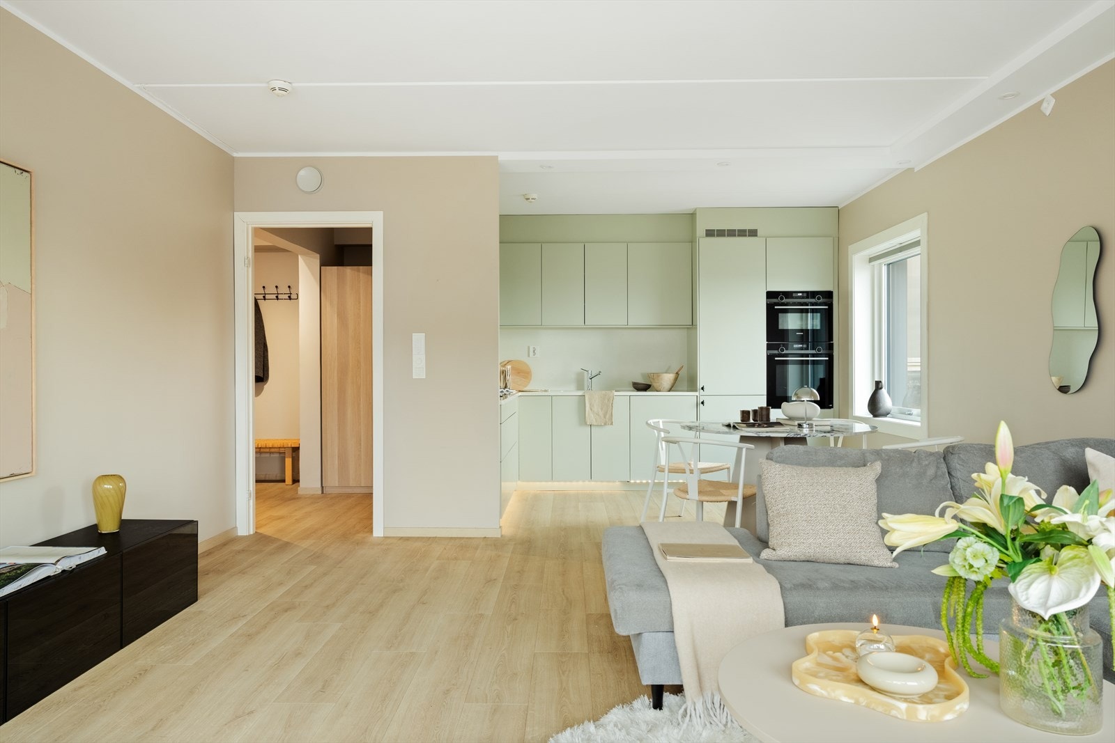 Alle overflater er oppgradert fra 2022 til 2025 Galleribilde