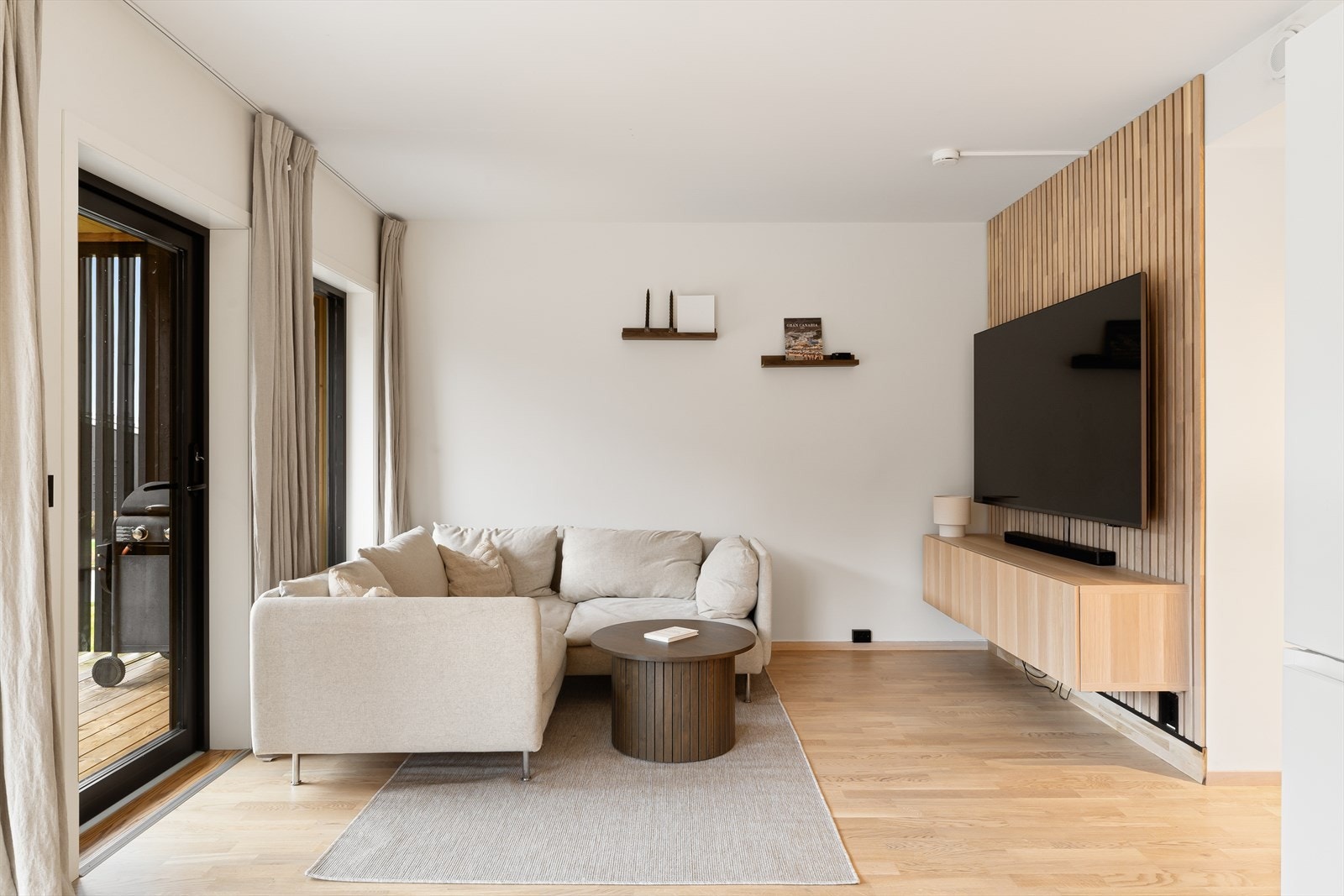 Naturlig plass til tv-kroken. Galleribilde