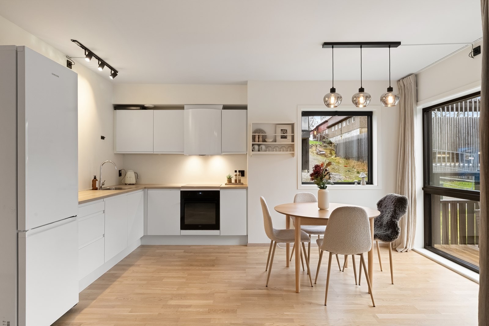 Tiltalende leilighet fra 2024 med moderne standard og gode løsninger. Galleribilde