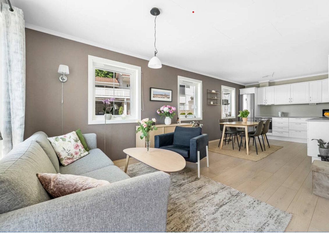 Moderne og åpen stue/kjøkkenløsning. Galleribilde