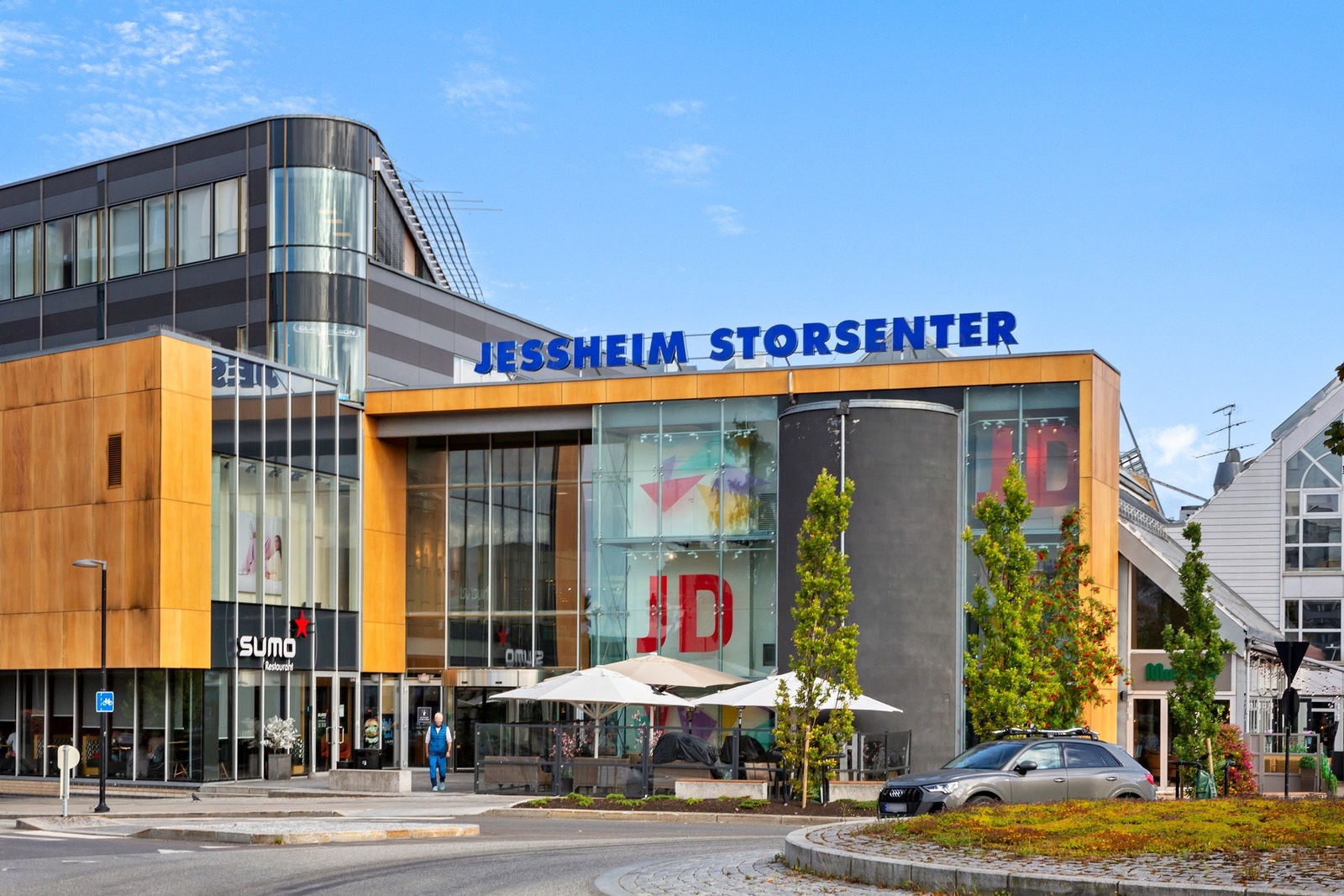 10 minutter gange til Jessheim Storsenter. Galleribilde