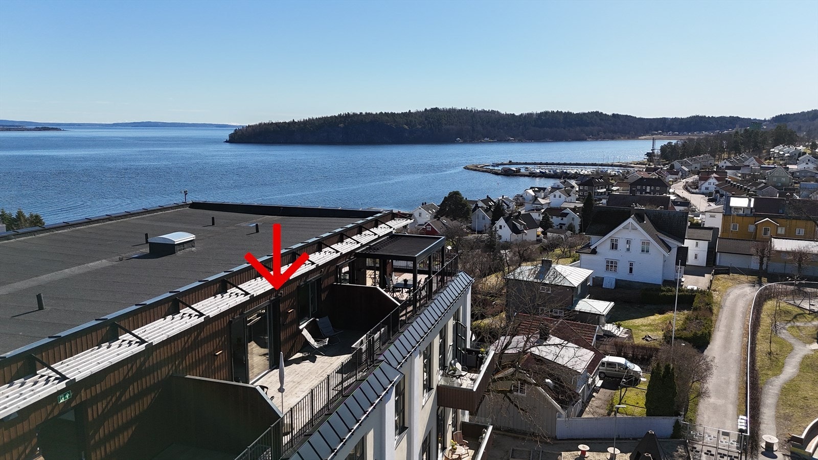 Toppleilighet med bra solforhold og fin utsikt Galleribilde