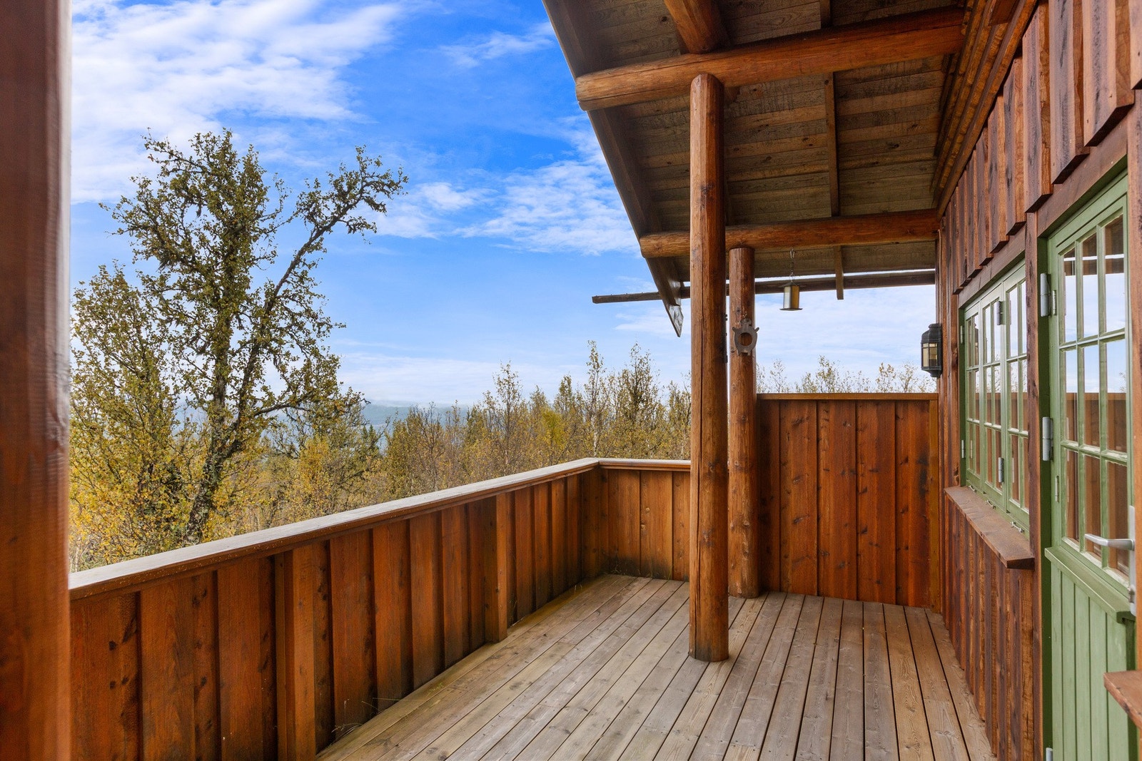 Dels overbygd terrasse. Galleribilde