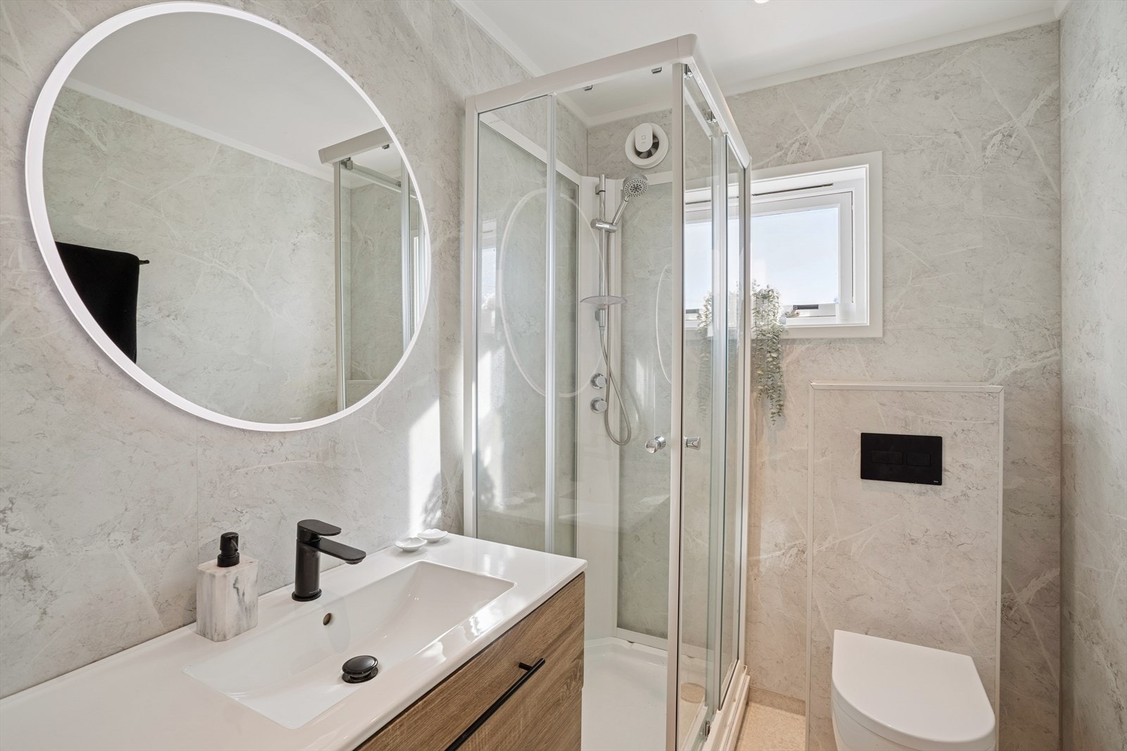 Pent bad pusset opp i 2023 Galleribilde