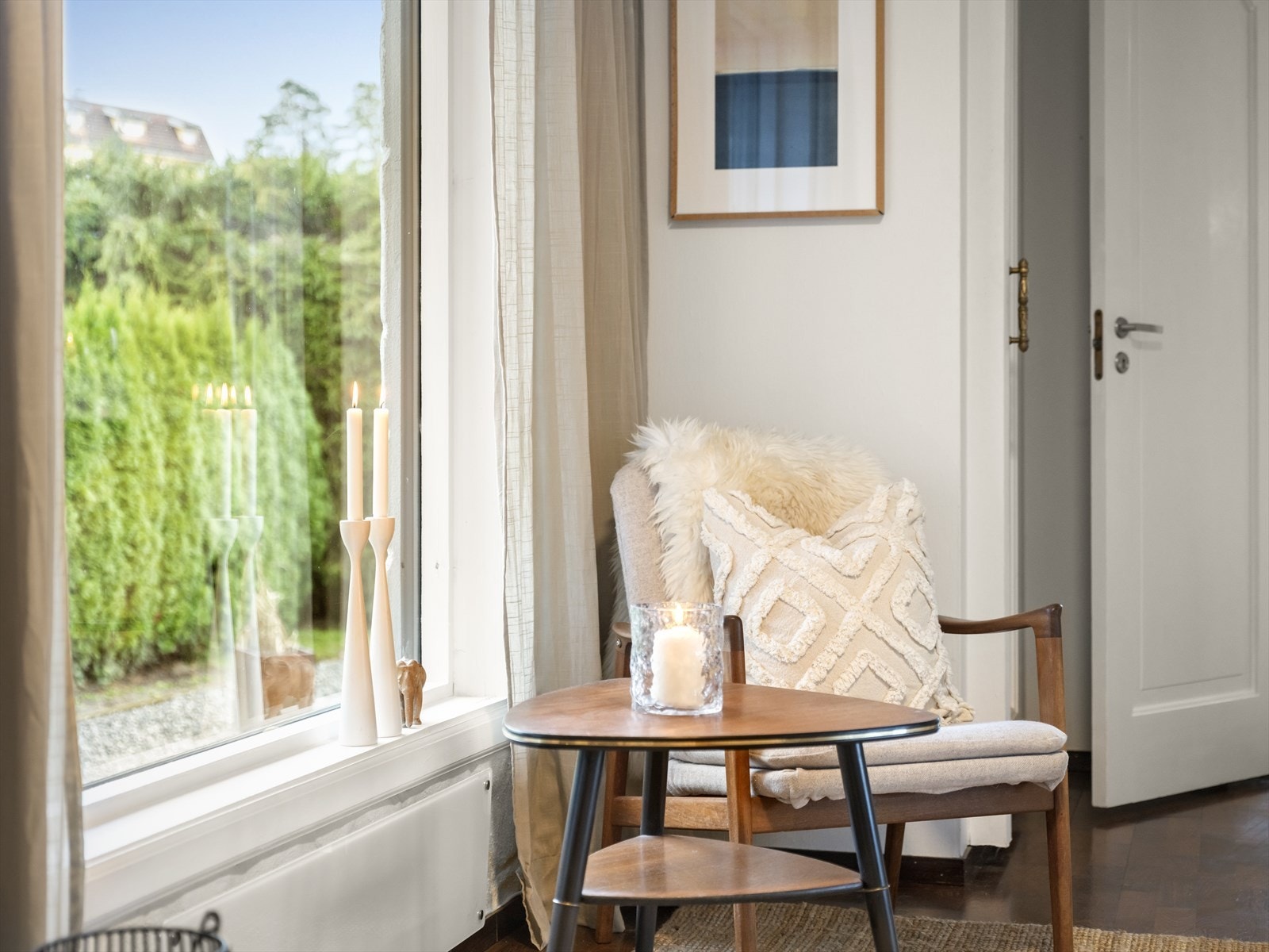 Kanskje et lesehjørne og et sted for morgenkaffen ? Galleribilde