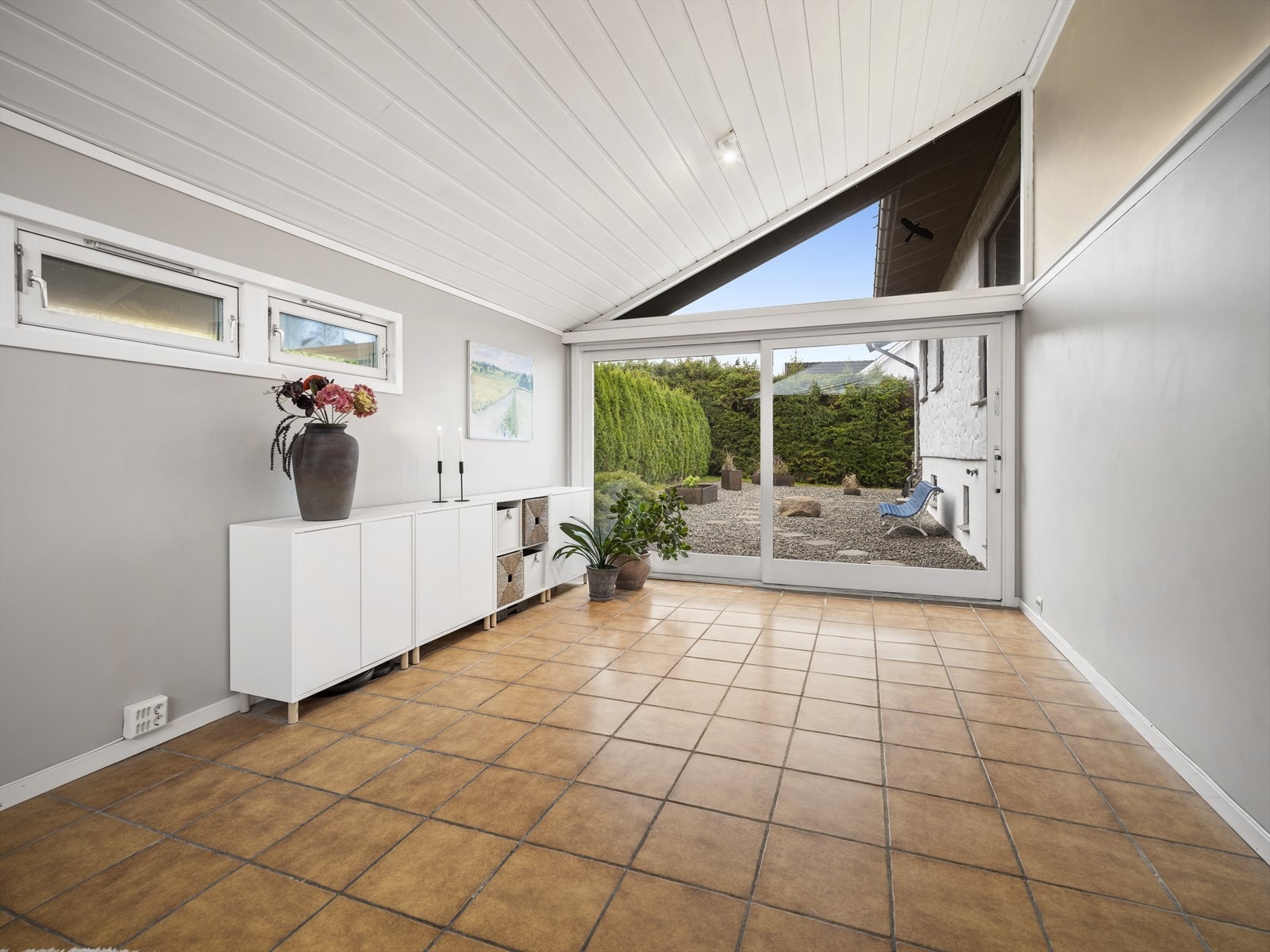 Lyst og luftig. Stue/allrom, eventuelt soverom nr. 4. Galleribilde