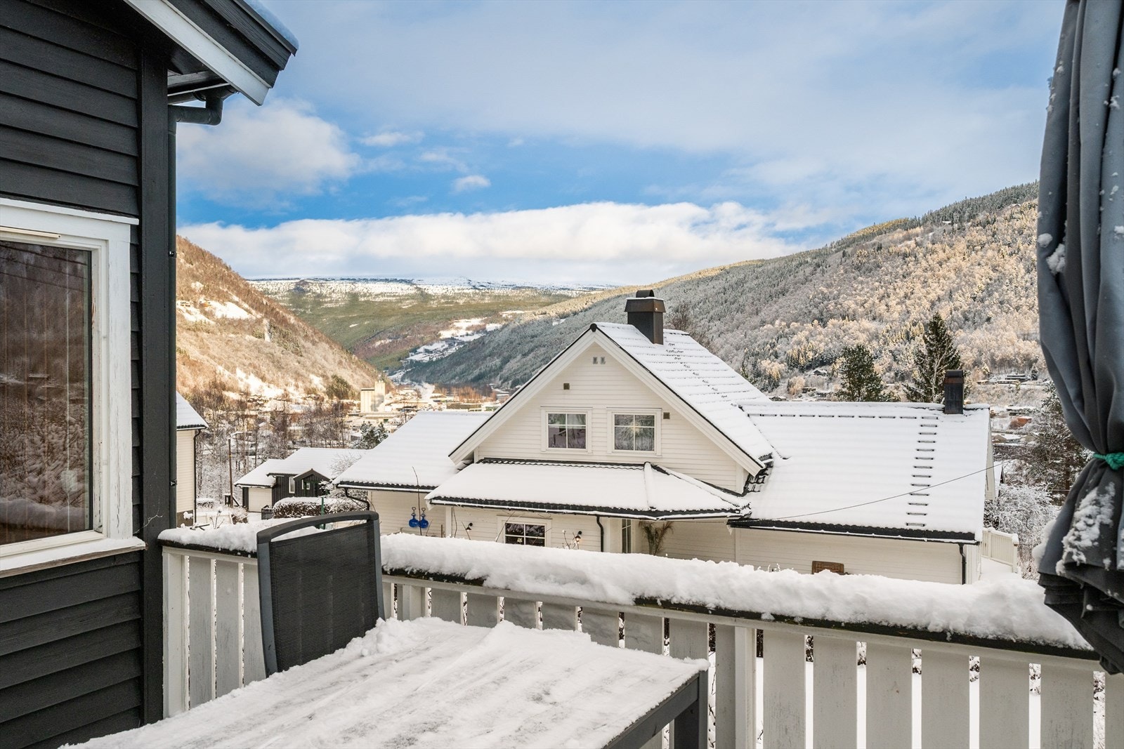 Her får man både sol og fin utsikt! Galleribilde