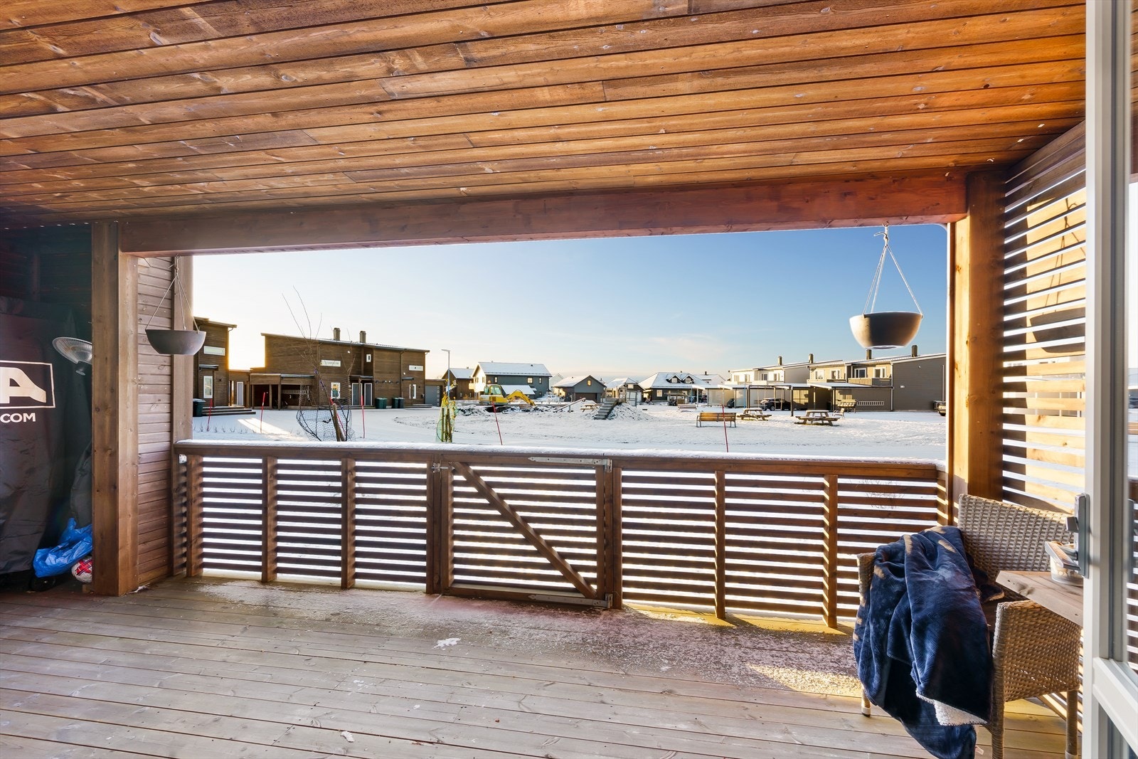 Her kan du nyte morgenkaffen mens solen filtrerer inn. Galleribilde