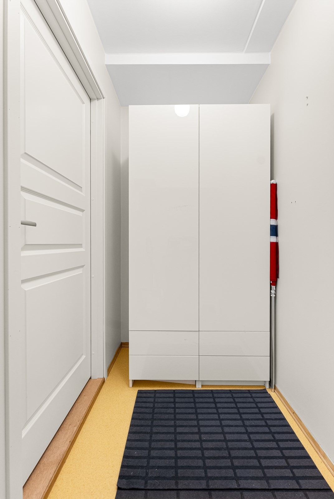 Innvendig bod i leiligheten Galleribilde