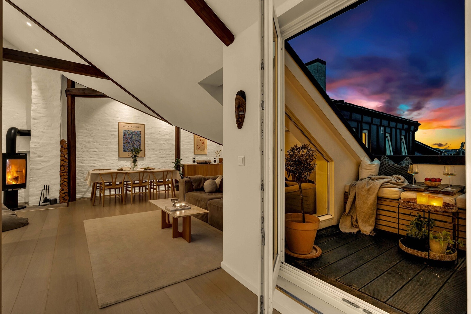 Fra stuen har man direkte adkomst til den private takterrassen. Galleribilde