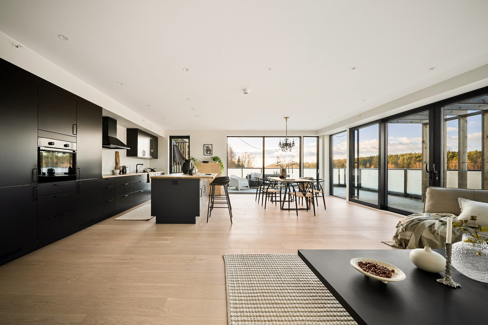 EXPORT-44 Galleribilde