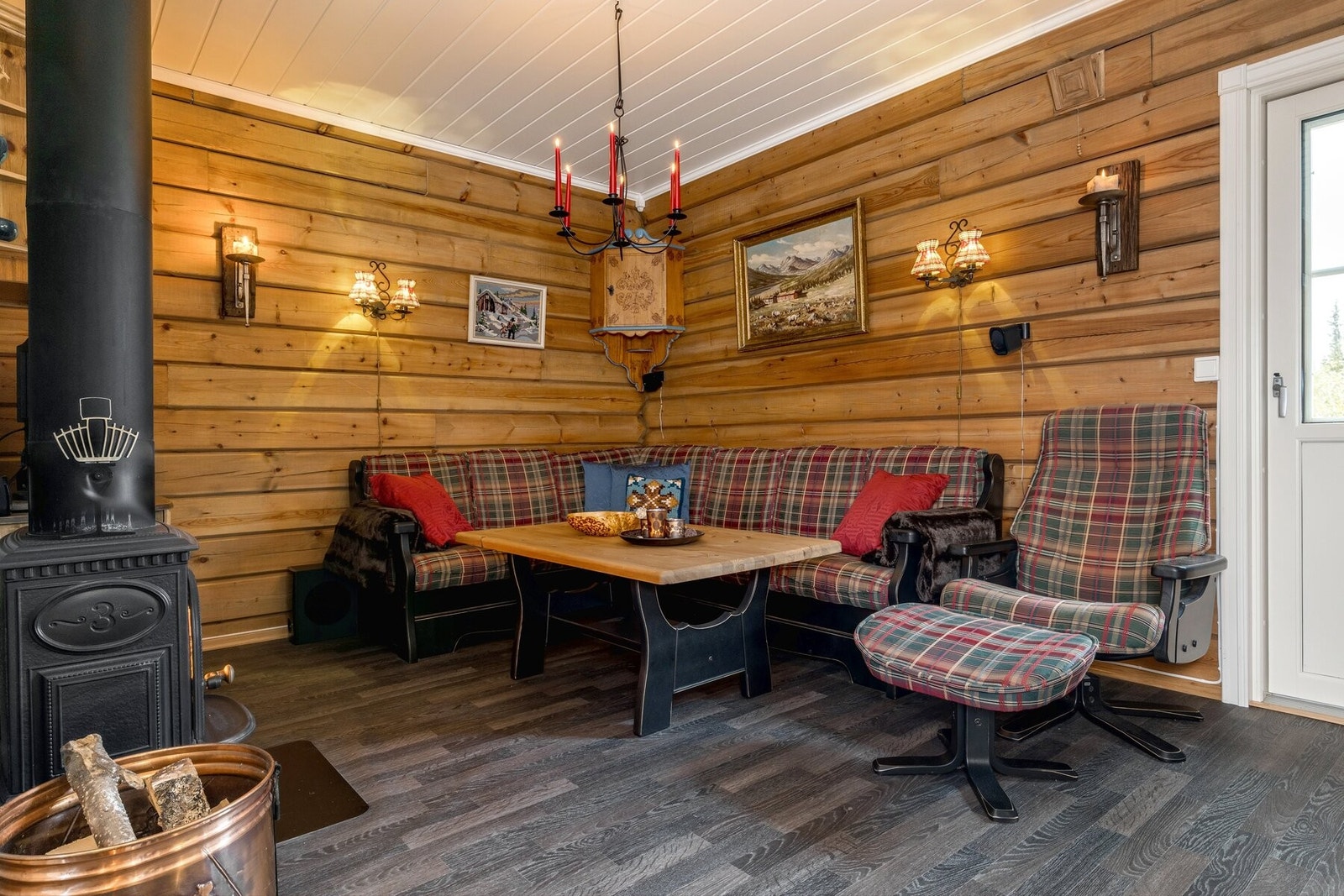 Svært gjennomført og koselig anneks! Galleribilde