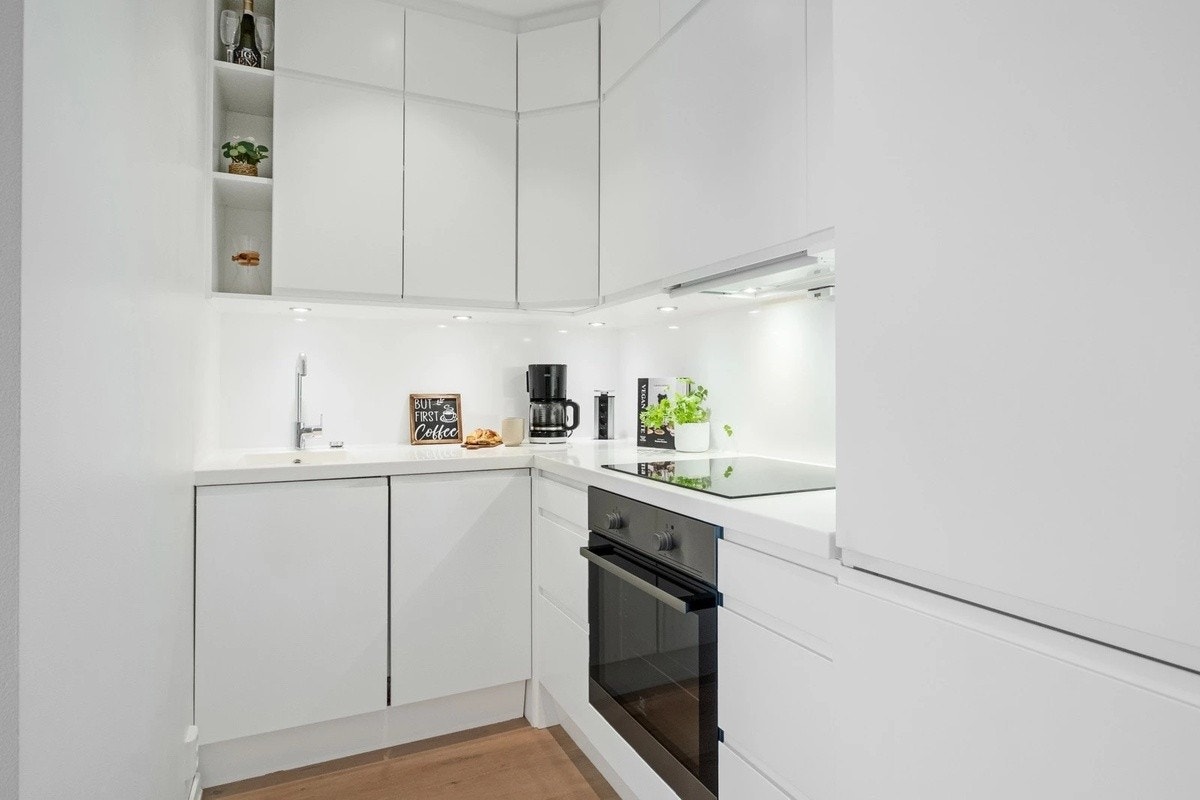 Fint kjøkken fra Epoq. Innredning fra 2016. Integrerte hvitevarer følger med. Galleribilde