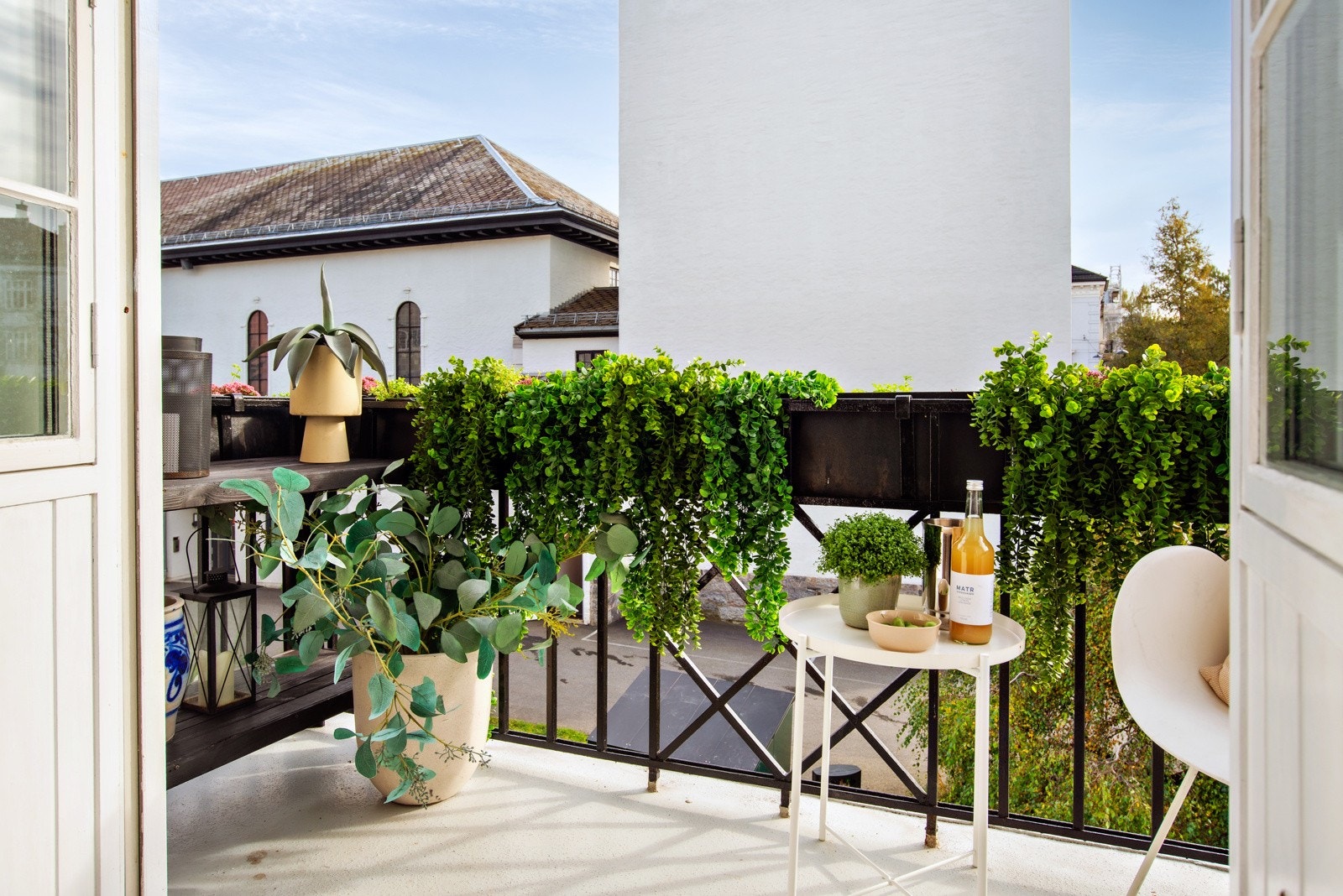 Balkongen er sørvendt og er på ca. 3 m². Galleribilde