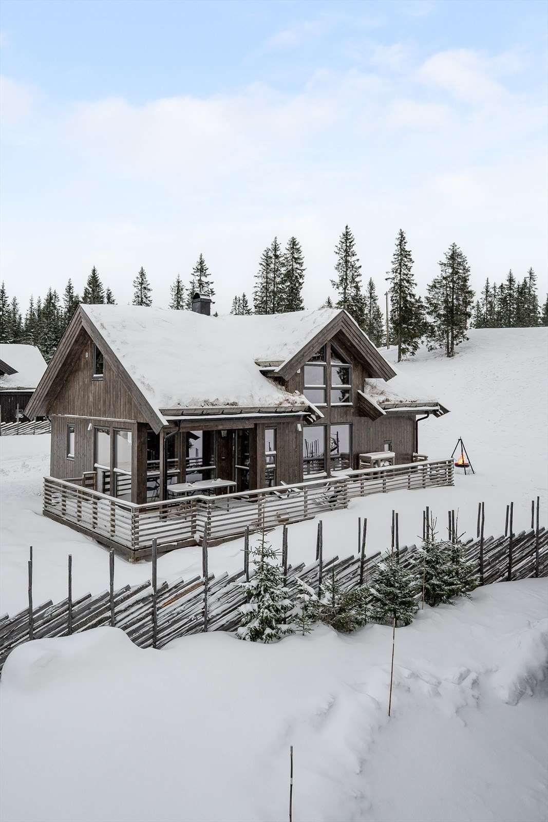 Herfra er det kort vei til skiløyper og det du ellers måtte trenge. Galleribilde