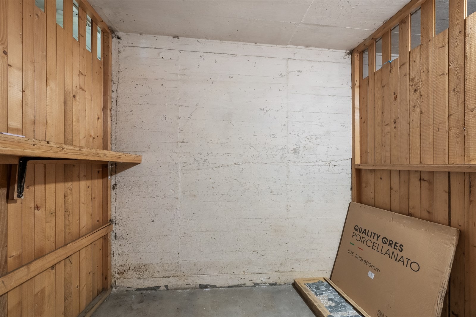 Praktisk bod i kjeller. Galleribilde