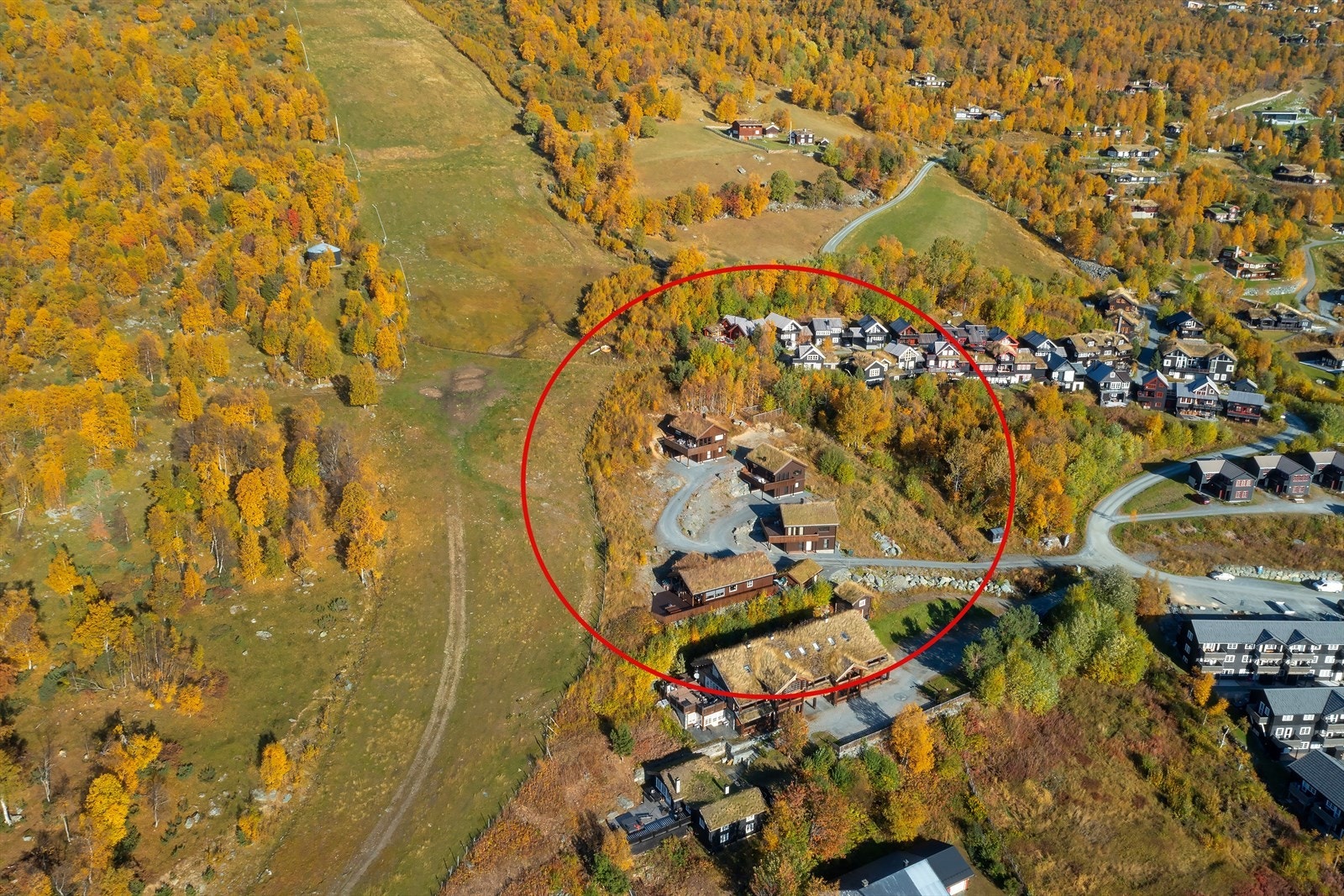 Øvre Sandbekktun Hytteområde (Alle foto: Ludvig Killingberg) Galleribilde