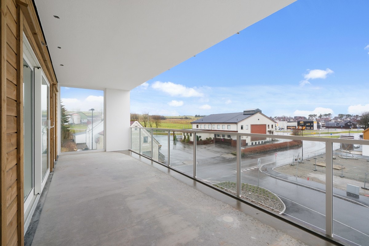 Det er mulighet for å innglasse balkongen Galleribilde